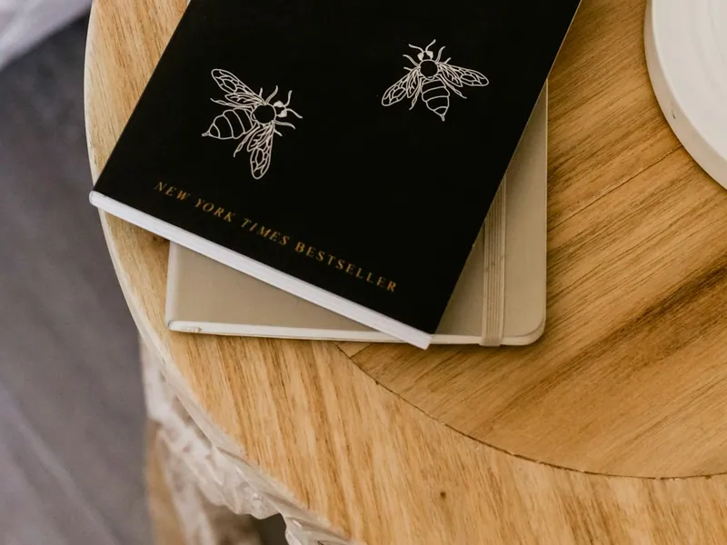 Hybrid Publishing